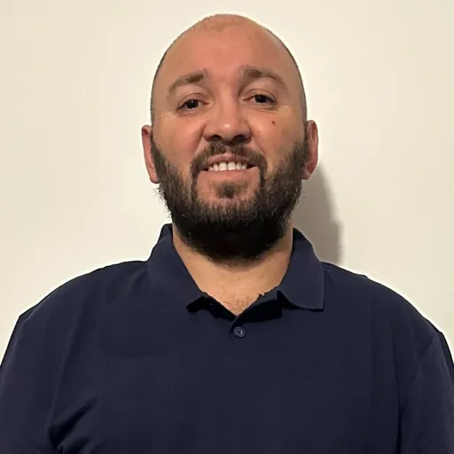Portrait of Hélder Dos Santos Silva