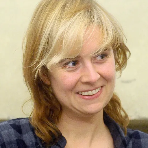Portrait of Emma Ríos