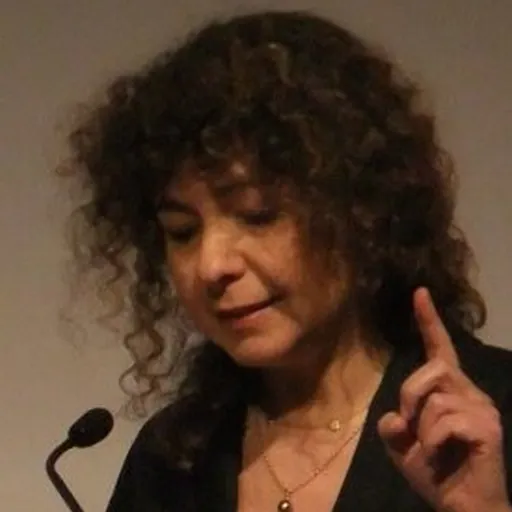 Portrait of Valérie Toranian