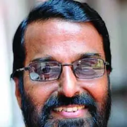 Portrait of Murali Perunelly