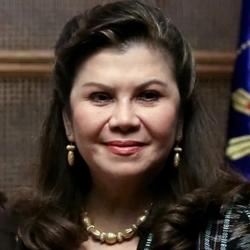 Portrait of Gina de Venecia