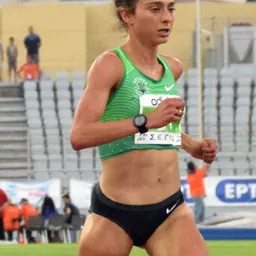 Portrait of Alexi Pappas