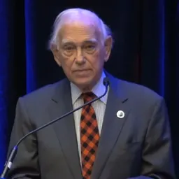 Portrait of James Polshek