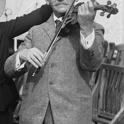 Portrait of Sam Franko