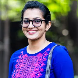 Portrait of Parvathy Thiruvothu