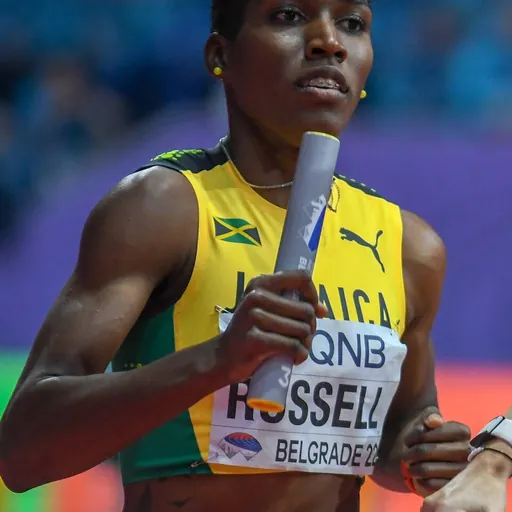 Portrait of Janieve Russell