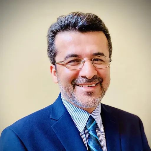 Portrait of Mark Tehranipoor