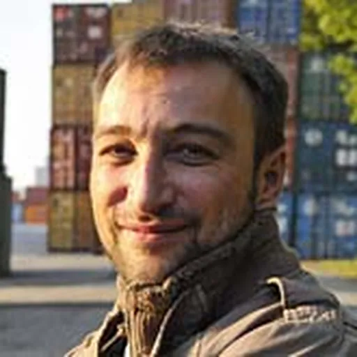 Portrait of Rüdiger Heinze