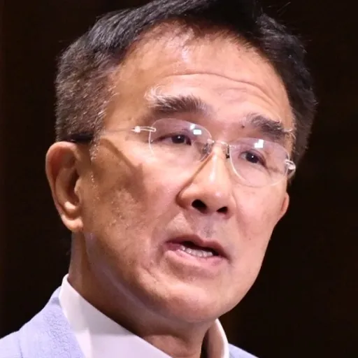 Portrait of Michael Tien