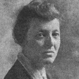 Portrait of Lottie Holman O'Neill