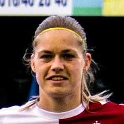 Portrait of Anouk Dekker