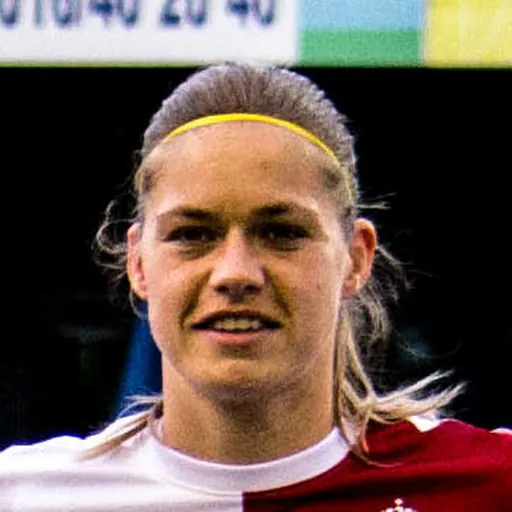 Portrait of Anouk Dekker