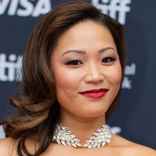 Portrait of Jee Young Han