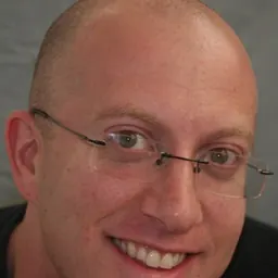 Portrait of Benji Lovitt