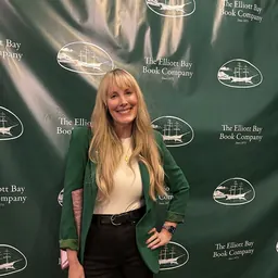 Portrait of Kimberly King Parsons