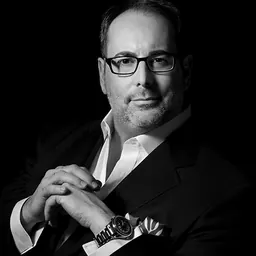 Portrait of Aaron Sigmond