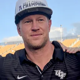 Portrait of Scott Frost