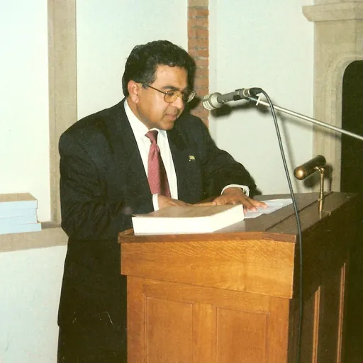 Portrait of Evert Azimullah