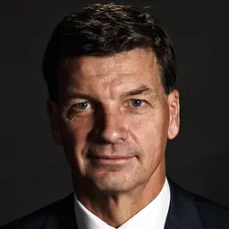 Portrait of Angus Taylor