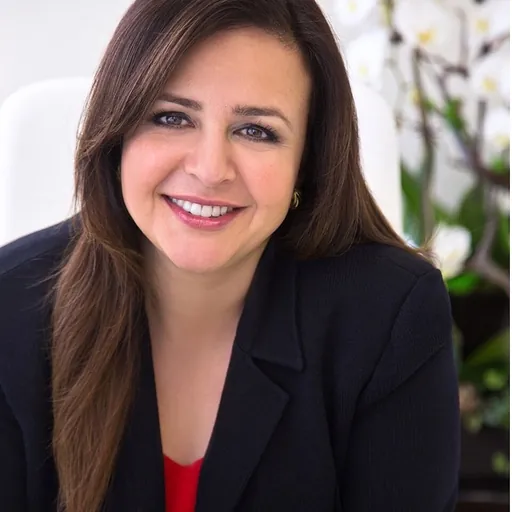 Portrait of Shirin Towfigh