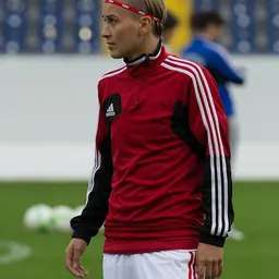 Portrait of Erika Szuh