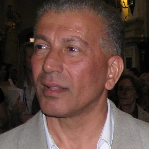 Portrait of Hatif Janabi