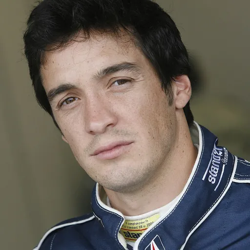 Portrait of Álvaro Parente