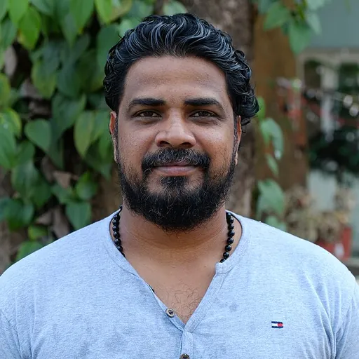 Portrait of Manoj Varghese Parecattil