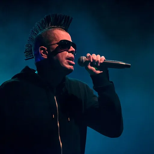 Portrait of Faderhead