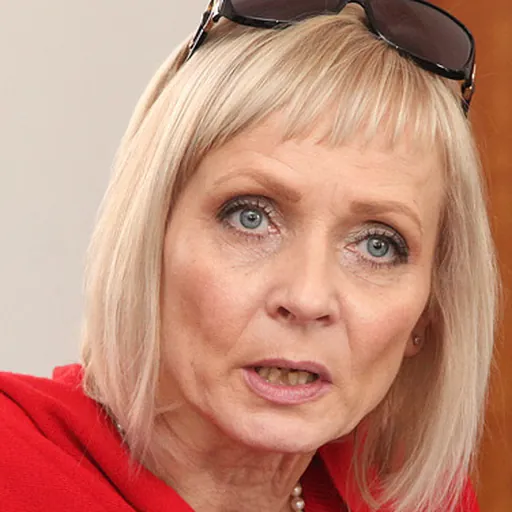 Portrait of Daniela Filipiová