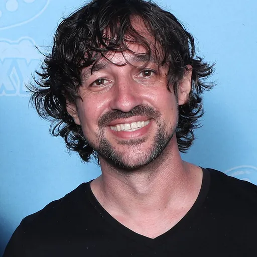 Portrait of Thomas Ian Nicholas