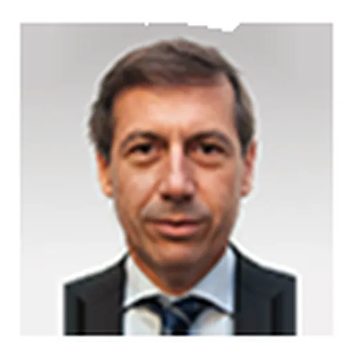 Portrait of Luis Petcoff Naidenoff