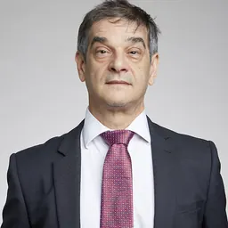 Portrait of Lawrence Paulson