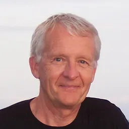 Portrait of Peter Makuck