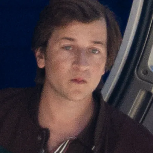 Portrait of Skyler Gisondo