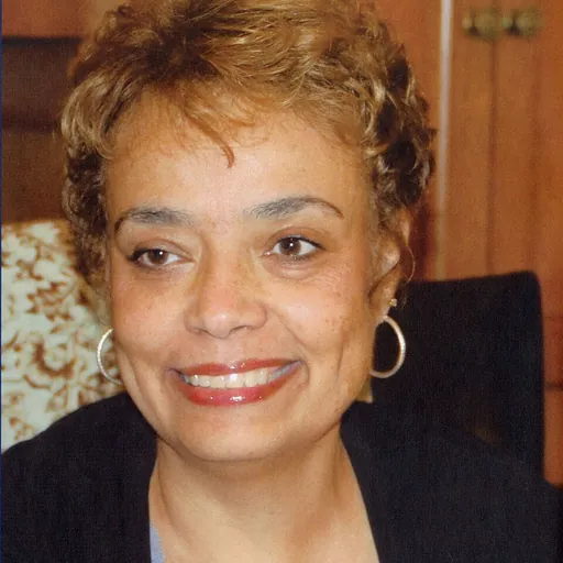 Portrait of Charleta Tavares