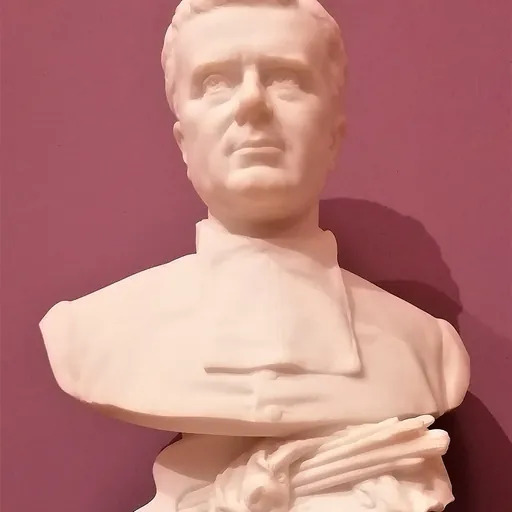 Portrait of Laurent Guetal