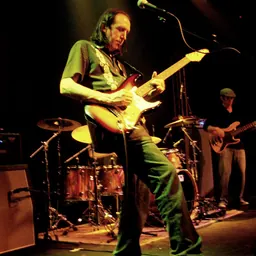 Portrait of Michael Landau