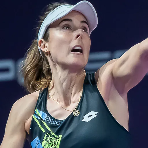 Portrait of Alizé Cornet