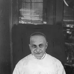 Portrait of Selmar Aschheim