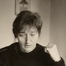 Portrait of Noa Eshkol