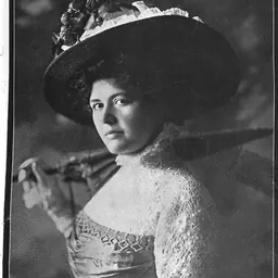 Portrait of Hattie Williams