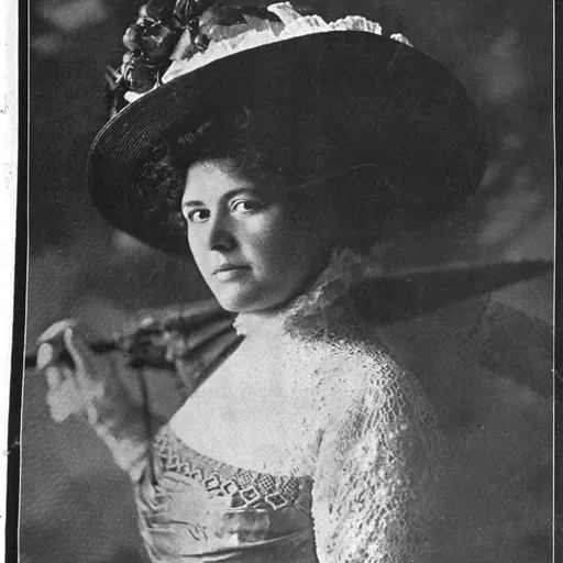 Portrait of Hattie Williams