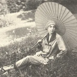 Portrait of Lo Hesse