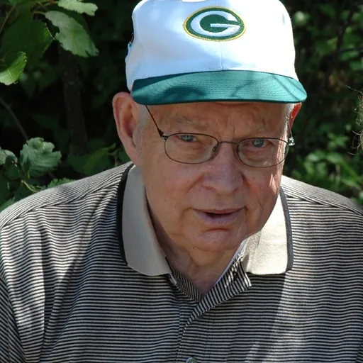 Portrait of Lee Remmel