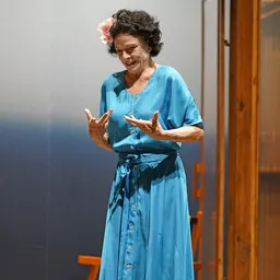 Portrait of Clarisse Abujamra