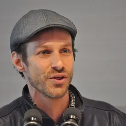 Portrait of Jody Rosen