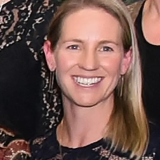 Portrait of Alison Shanks