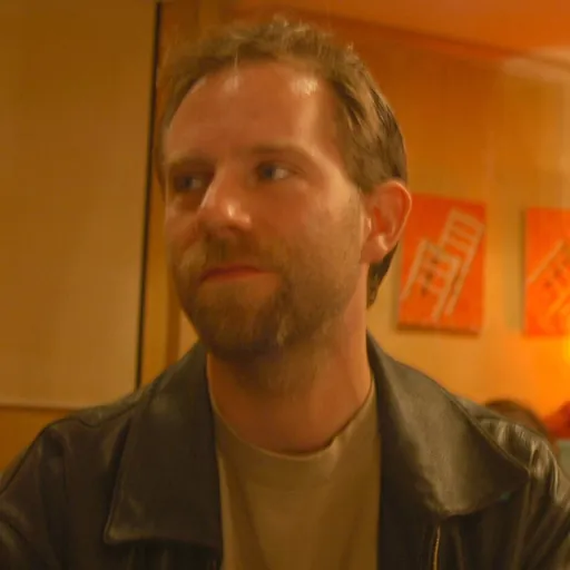 Portrait of Michael Totten