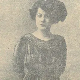 Portrait of Salma Sayegh